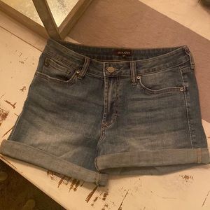 🔥🔥 (3/$20) 
Dear John Size 27 Jean Shorts